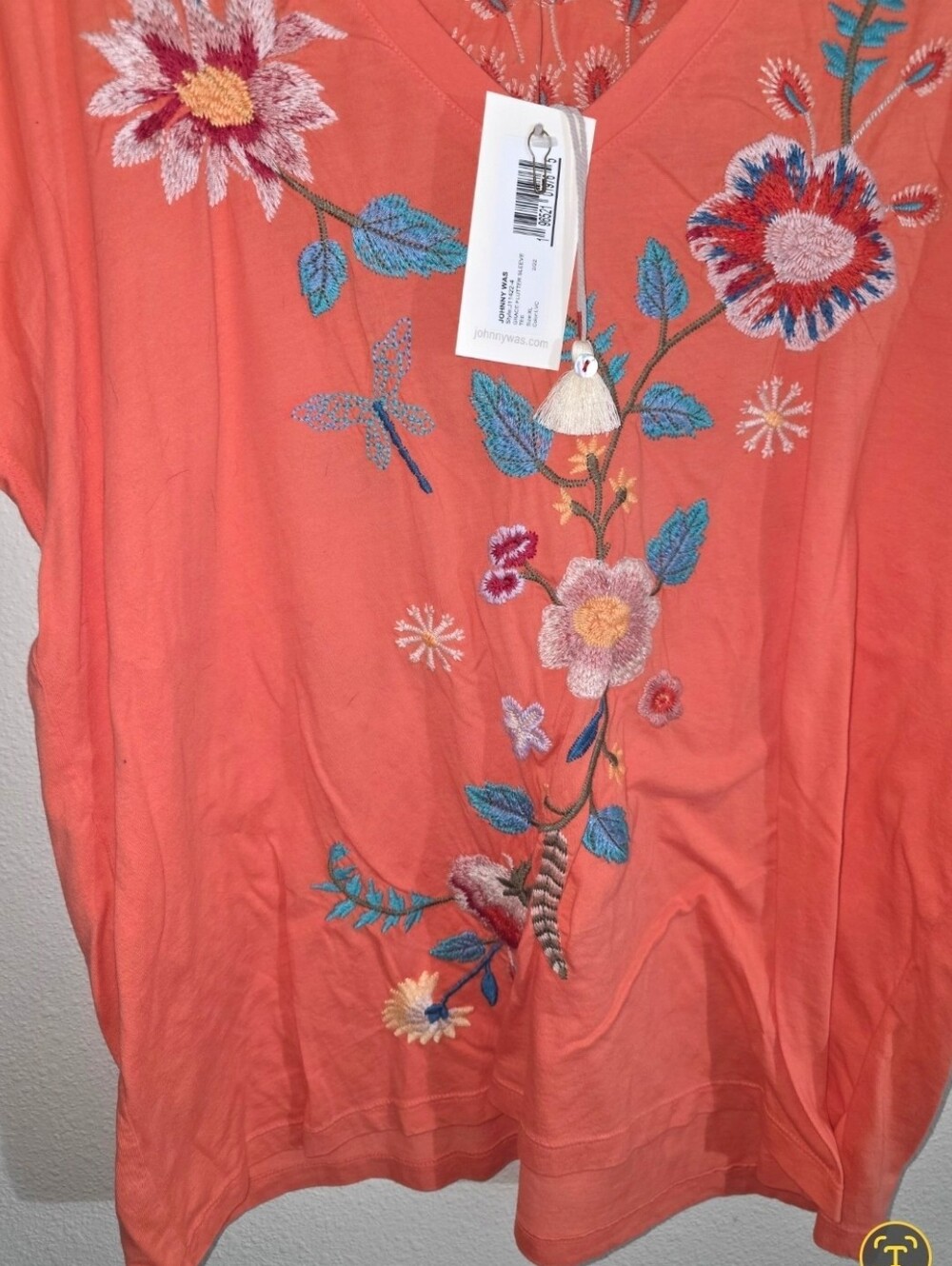 Johnny Was XL Short Sleeve Tops Tunic Coral With Embroidered Peacock NWT - Picture 2 of 9
